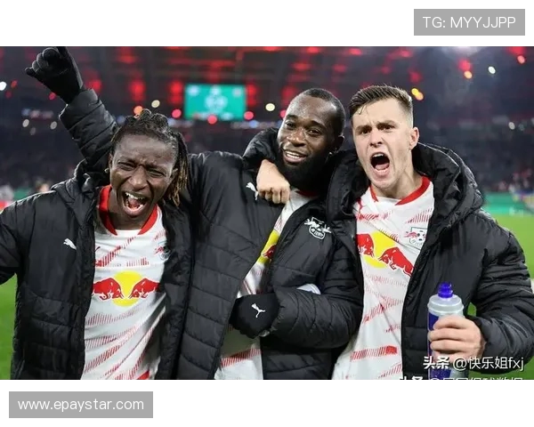 德甲球队集体合照创意文案及拍照技巧推荐