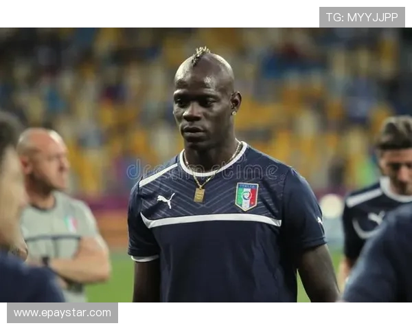 意大利籍英超球员“巴神”的表现与职业历程