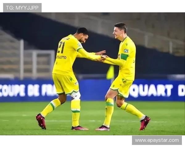 法甲防守球员评分榜出炉:拦截与成功率谁占优? 法甲防守球员评分榜出炉:拦截与成功率谁占优?